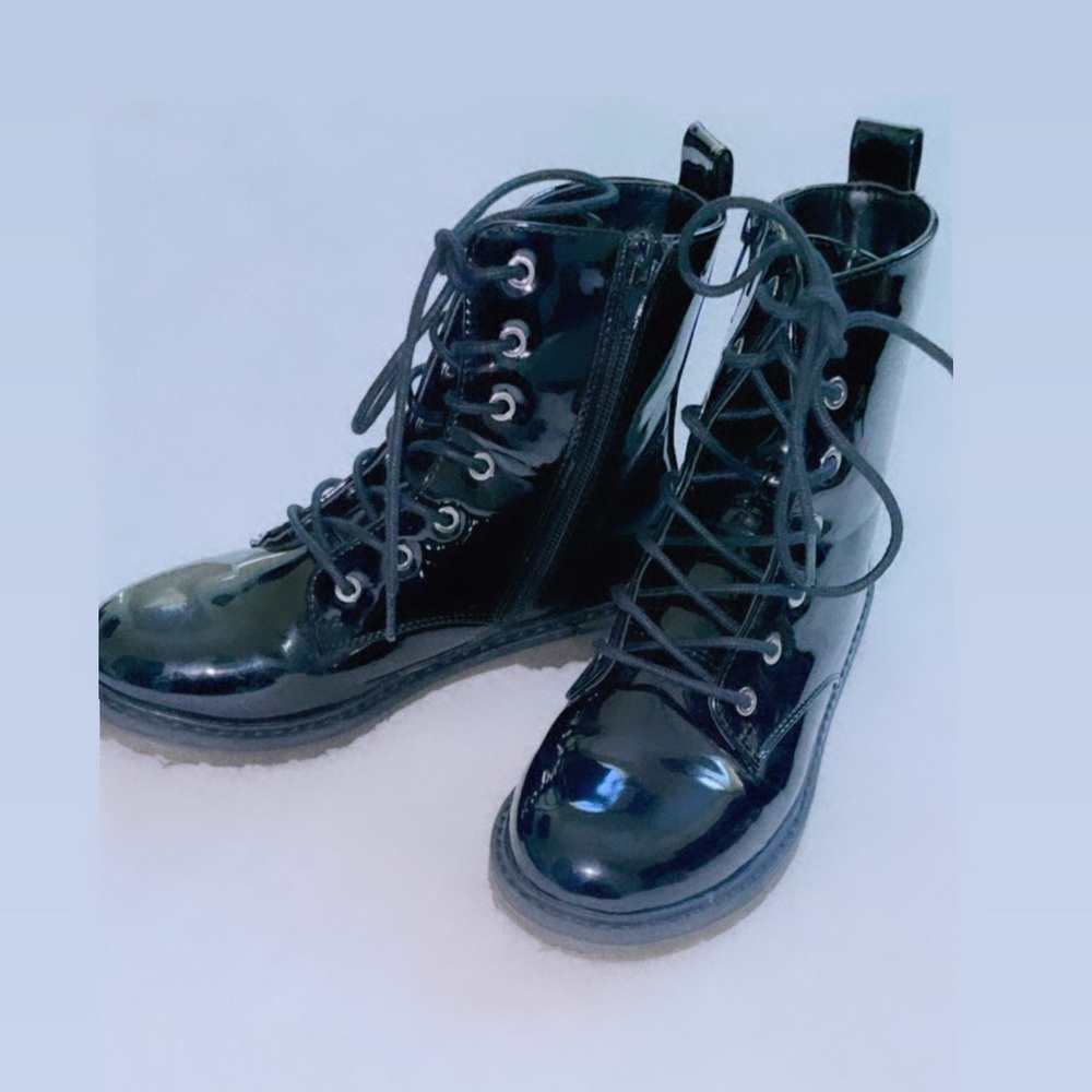 Girls Justice black string up boots with side zip
